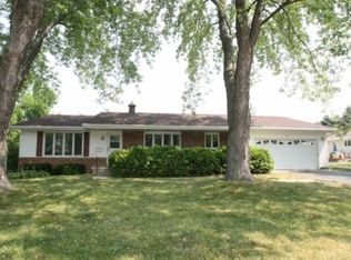 4394 Glenwood Dr, Windsor, WI 53598