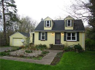 2250 Lake Rd, Ontario, NY 14519