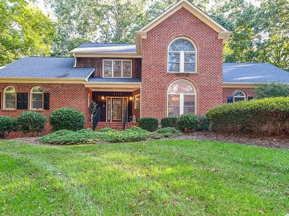 6113 Tamannary Dr, Greensboro, NC 27455