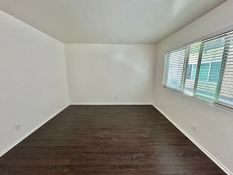 Monte Vista Townhomes — Photo 18