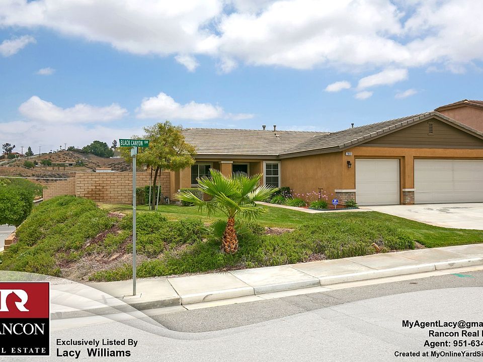 Oversized Corner Lot