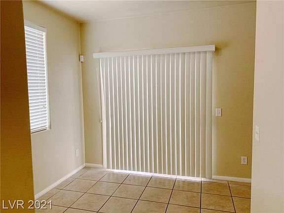4th image of 7686 Hampton Cove Ln