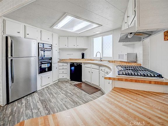 3rd image of 18601 Newland St Space 89