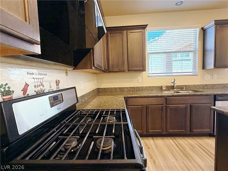8938 Whitten Park Ave — Photo 10