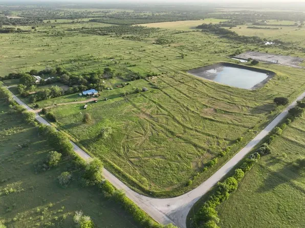 LOT 11 Concrete Edgar Rd, Cuero, TX 77954