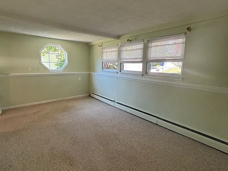Garvey Dr — Photo 7