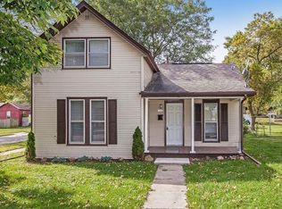 308 10th St, Marion, IA 52302