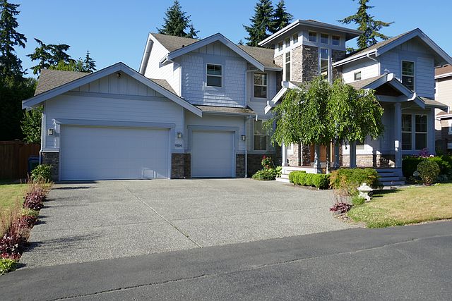 2nd image of 9104 124th Ave NE