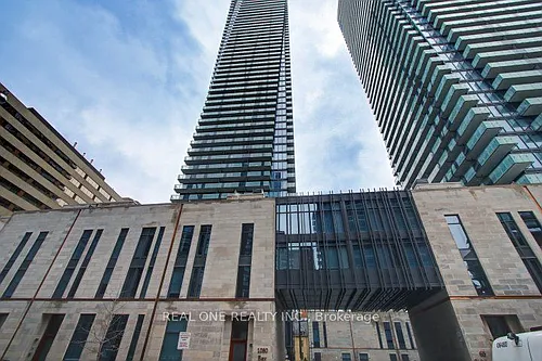1080 Bay St #4705 Photo 1