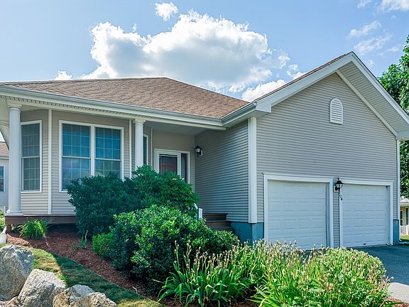 3rd image of 124 Taft Hill Ln #124