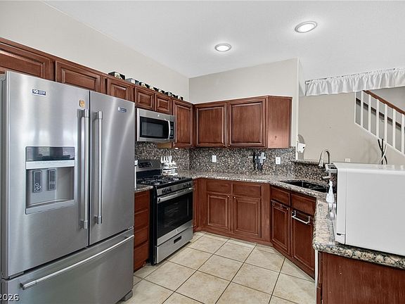 3rd image of 6749 Lookout Lodge Ln Unit 2