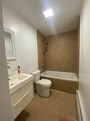 Rented by Delmark Realty LLC | media 19