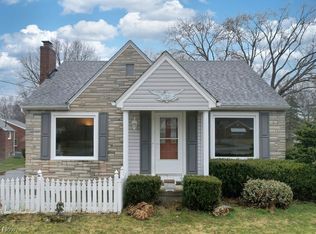 6811 Paxton Rd, Youngstown, OH 44512