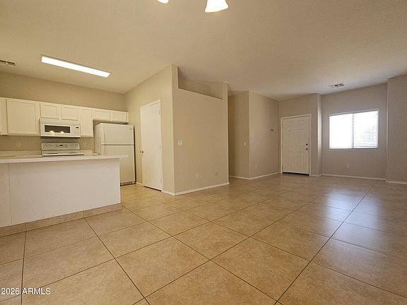 5th image of 2300 E Magma Road Unit 27