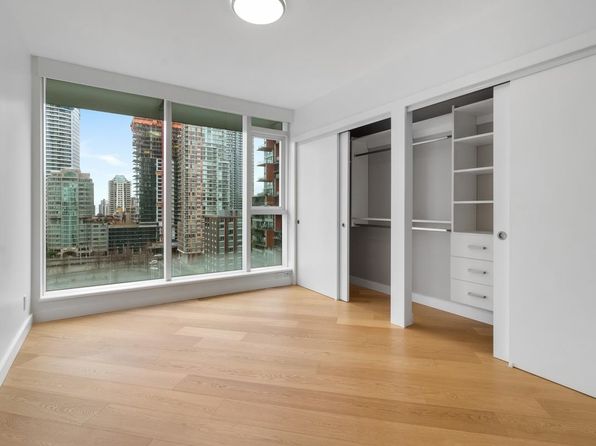 2 bedroom rental in Vancouver — photo 16