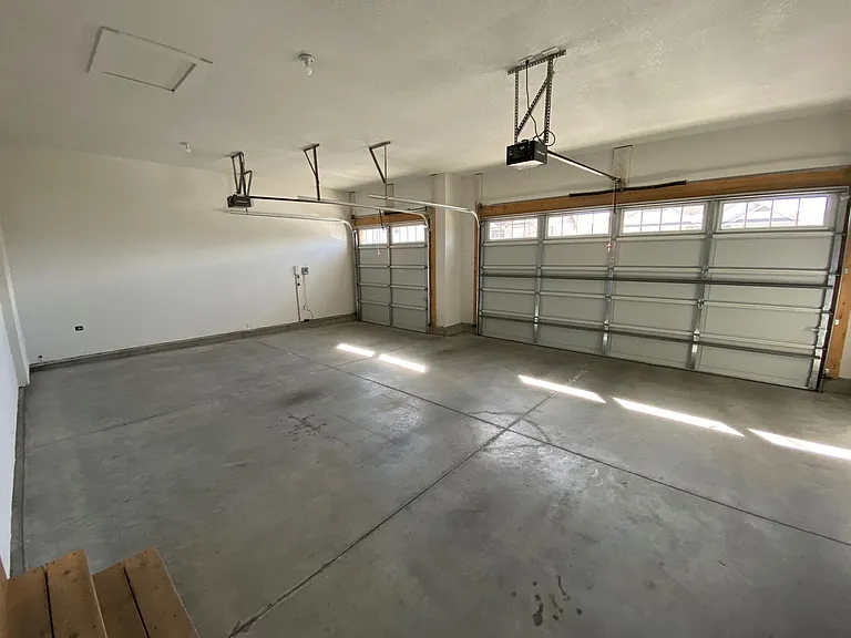 418 Freemont — Photo 22