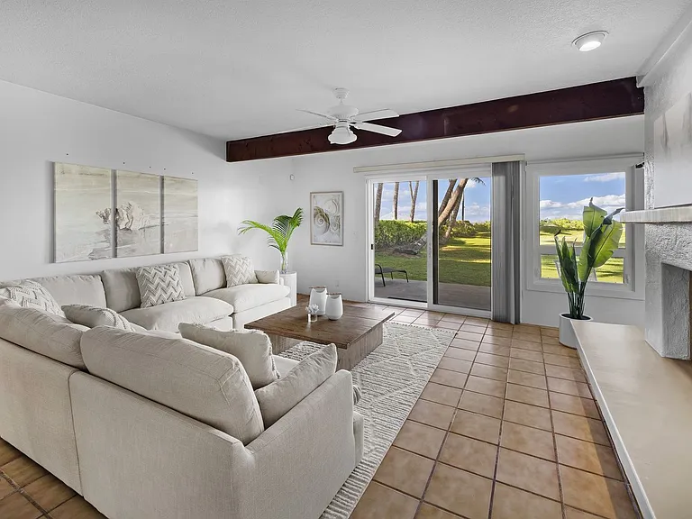 76 S Kalaheo Ave — Photo 4