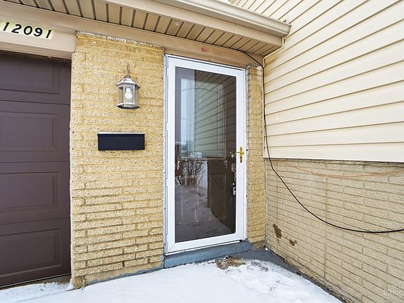 4th image of 12091 Hitchcock Dr