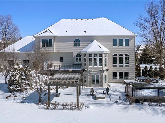5th image of 2514 Walden Way