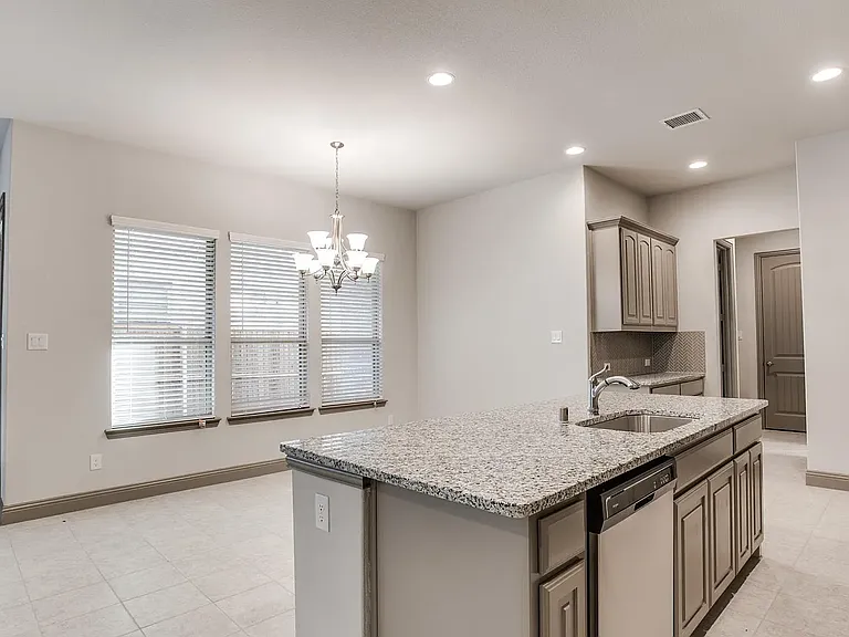 7617 Regal Ln — Photo 12