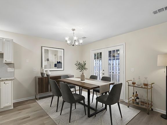 4th image of 1139 Nashboro Blvd