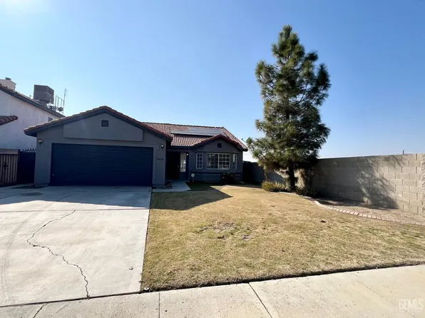 6201 Quaking Aspen St, Bakersfield, CA 93313