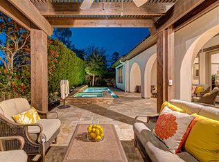 46 N Player Manor Cir, The Woodlands, TX 77382