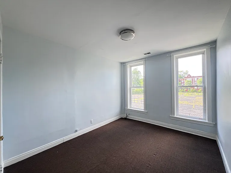 7024 S Wentworth Ave #1 — Photo 5