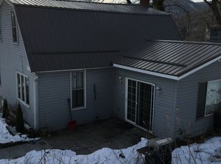 17 Natalie St, Johnstown, PA 15906