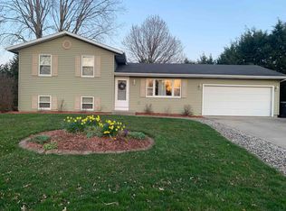 66242 Vegas Ct, Goshen, IN 46526