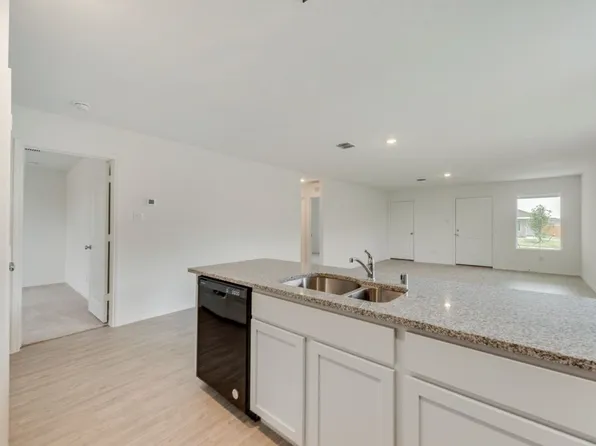 2708 Brushy Lake Dr, Fort Worth, TX 76179