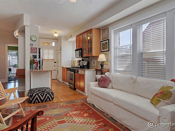 Kitchen/Living Room