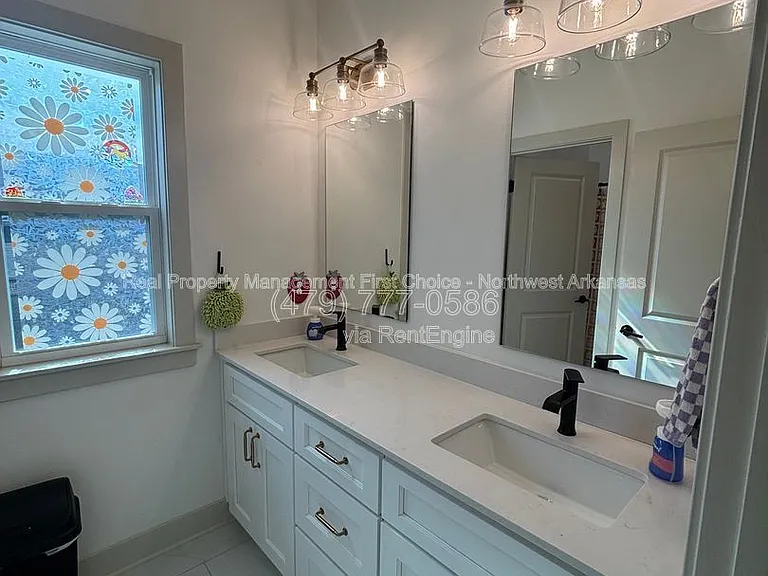4017 W Sommerset St — Photo 15