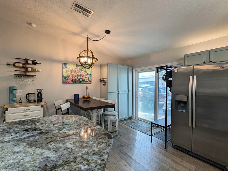 Beautifully Remodeled Open Concept Kitchen with TONS of Storage & Modern Finishes
