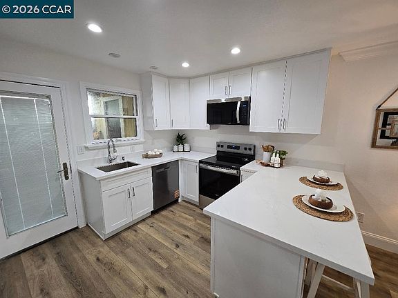 4th image of 1520 Schenone Ct APT 15