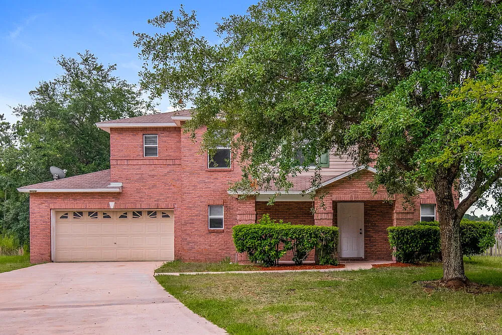 4 bed, 2.5 bath, 2006 sqft, $3,480 — Photo 1