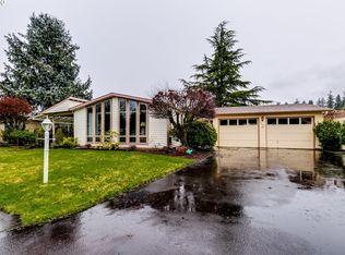 34691 Devonshire Dr, Eugene, OR