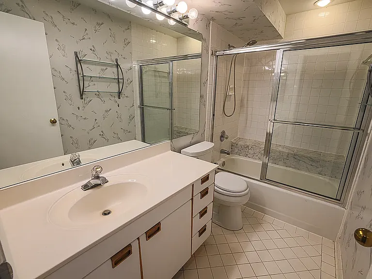 7 Pipe Hill Ct #B — Photo 14