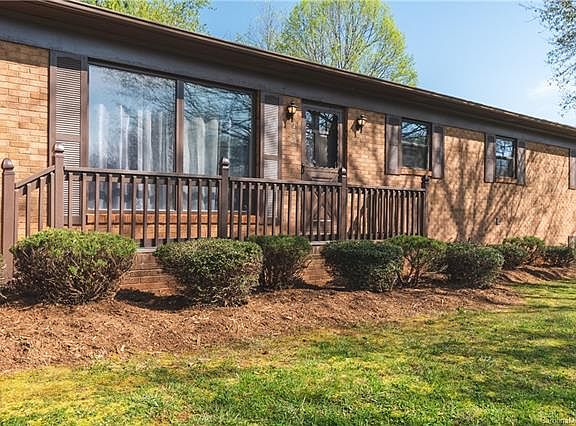 4th image of 139 Whitney Ln