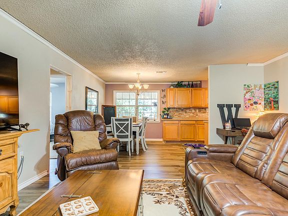 3rd image of 3006 N County Road 3500