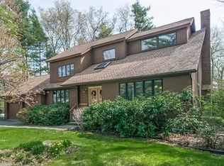 119 Waverly Rd, Ludlow, MA 01056