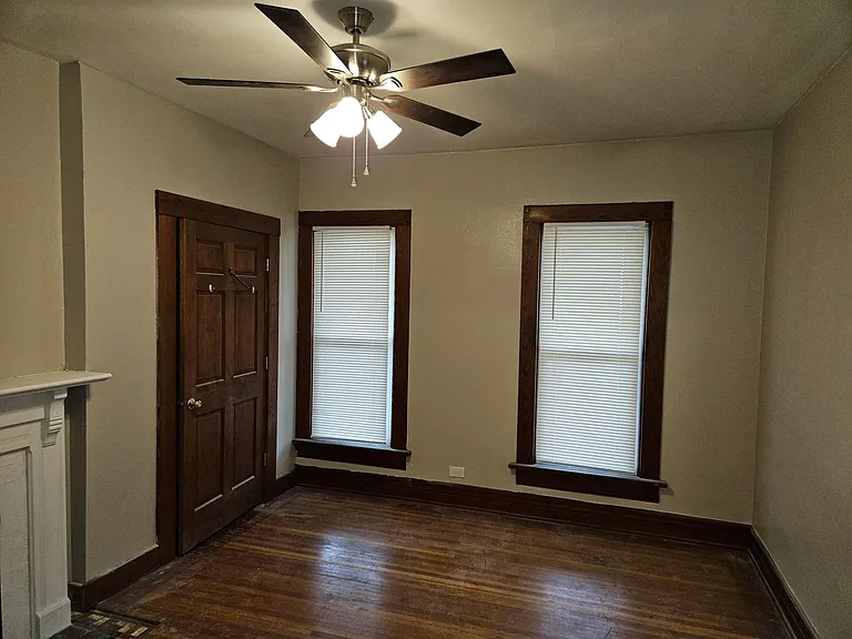 810 E Stewart St — Photo 10