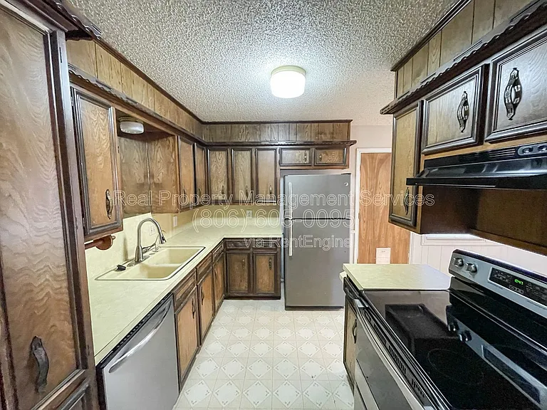 7005 Hartford Ave #B — Photo 3