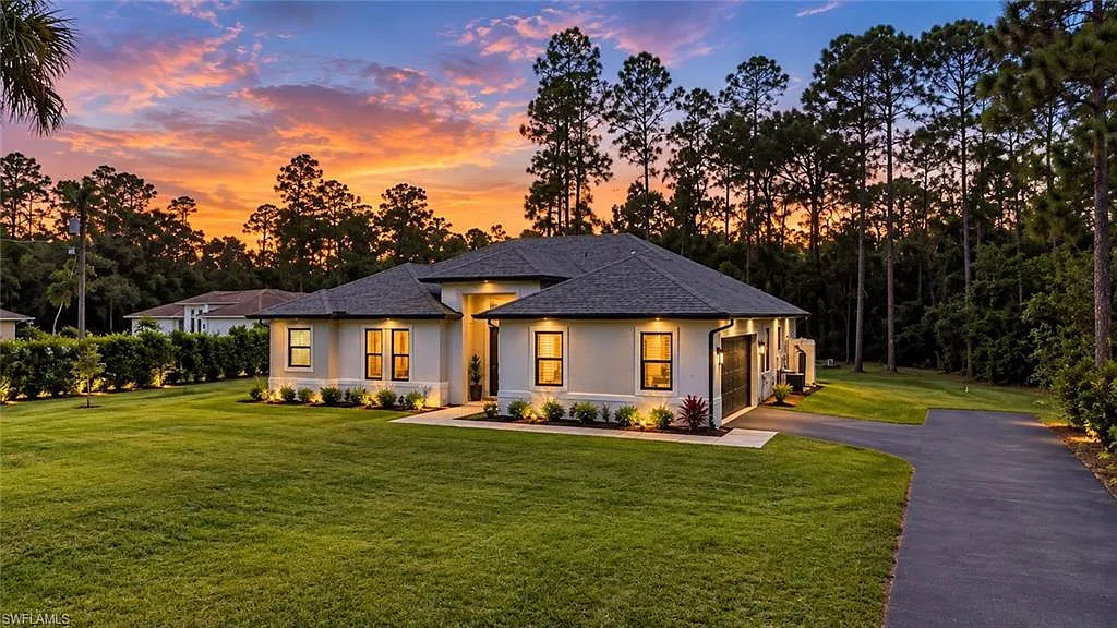 3 bed, 2.5 bath, 1927 sqft, $3,300 — Photo 2