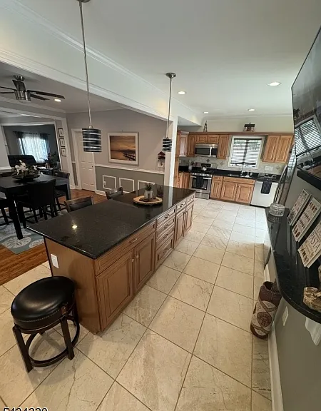 137 Boston Ave — Photo 5