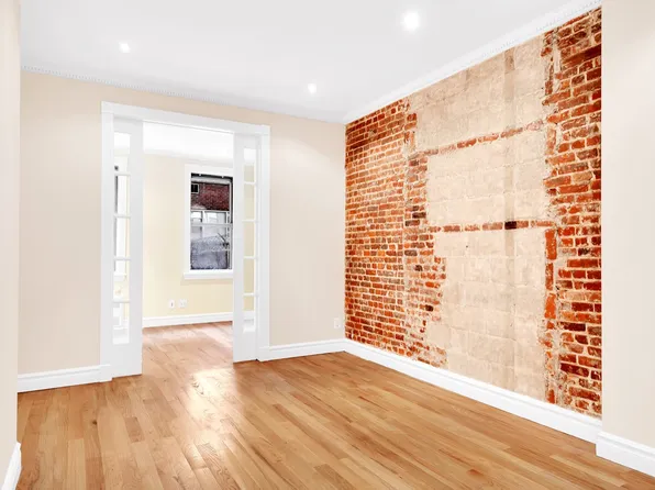 420 East 66th Street image 1 of 7