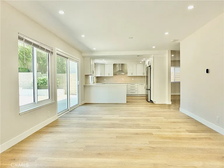 652 Margo Ave — Photo 6