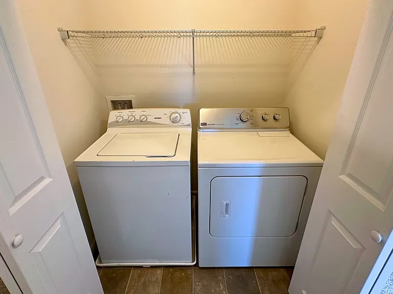210 Mount Olive Ln — Photo 32