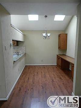 3rd image of 2127 Rose Cliff Ln