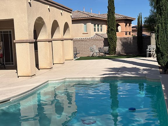5th image of 623 Chervil Valley Dr